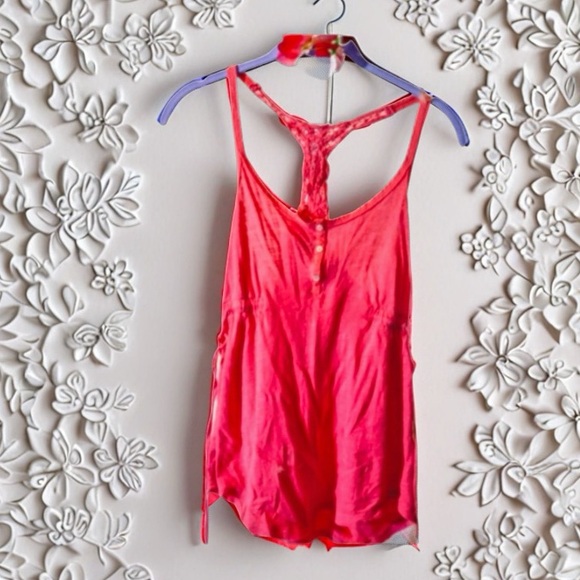 American Eagle Outfitters Tops - Cute! American eagle outfitters tank top size small